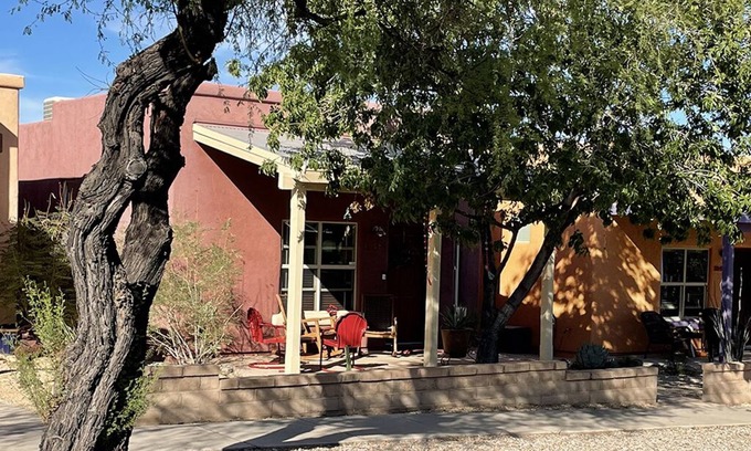 Civano House | Tucson - Charming Civano Seven Generations Bungalow