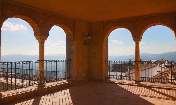 Castillo de Castellar Hotel | TUGASA Castillo de Castellar