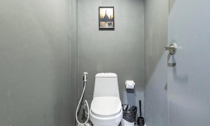 Bangkok Central Business District Apartment | Tuk Tuk House 250m from MRT Sirikit