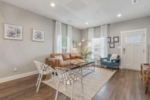 Tulsa House | Tulsa Boho Bungalow - King Bed Near Dtwn, EXPO, TU