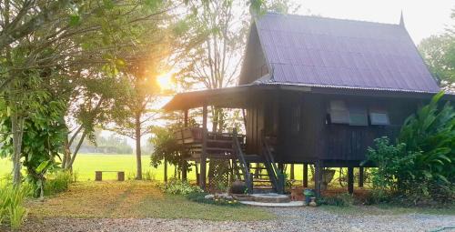 Rim Nuea Bed & Breakfast | Tung Tong Homestay & Camping