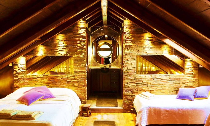 Nea Makri Villa | Turdus Merula Retreat. Two villas for large group, adults only Nea Makri, Greece