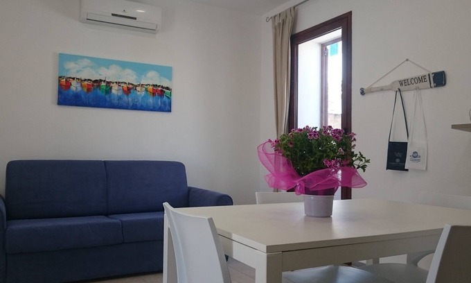 Calasetta Apartment | Turquoise house 200m from the beach with sea view patio CIN 111008C2000P7111