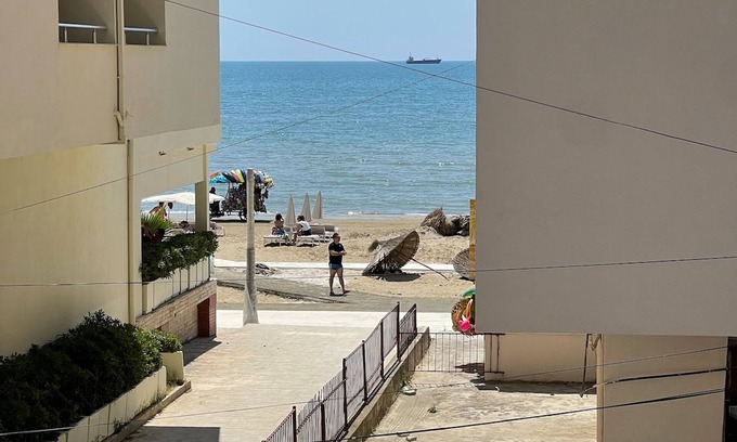 Durres Apartment | Turtle - Apartment Near the Beach