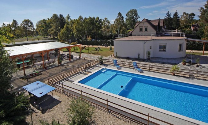 Baja Bed & Breakfast | Turulpanzio&Gombeach