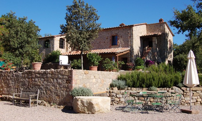 Sassofortino House | Tuscan podere, main house, pool, dogs welcome,