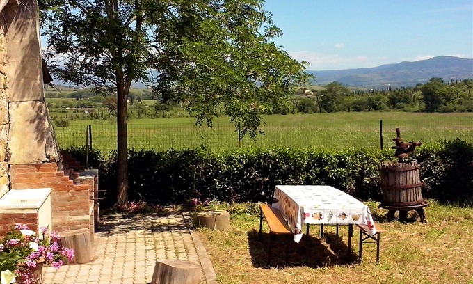 Grosseto House | Tuscan Views: Nature, Beach, Garden, Views, BBQ, Parking, Saturnia hot springs