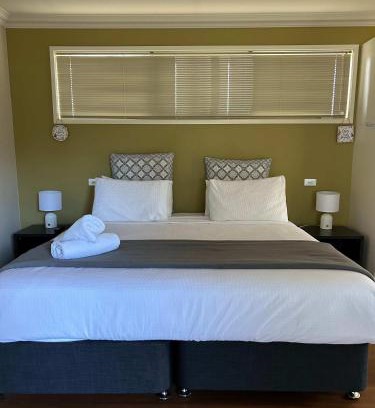 Port Campbell Villa | Twelve Apostles Beach House-STUDIO