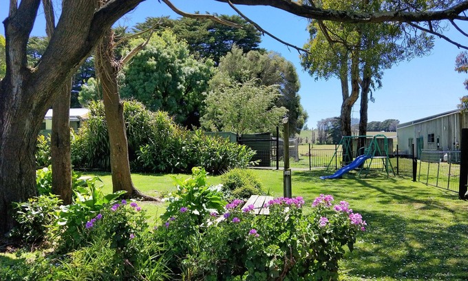Princetown Hotel | Twelve Apostles Motel & Country Retreat