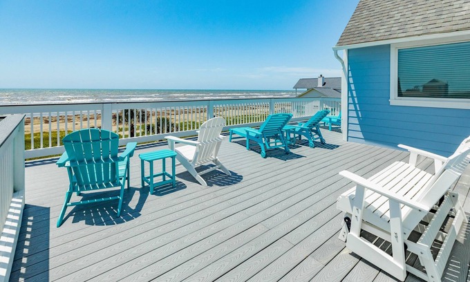 Galveston House | Twin Palms Paradise