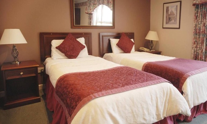 Oxford Bed & Breakfast | Twin room close to Summertown