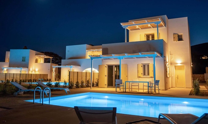 Drios Villa | Twin Suns Villa 01 in Dryos - One bedroom villa with a private pool -