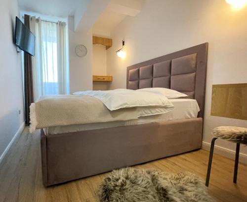 Suceava Apartment | Twins