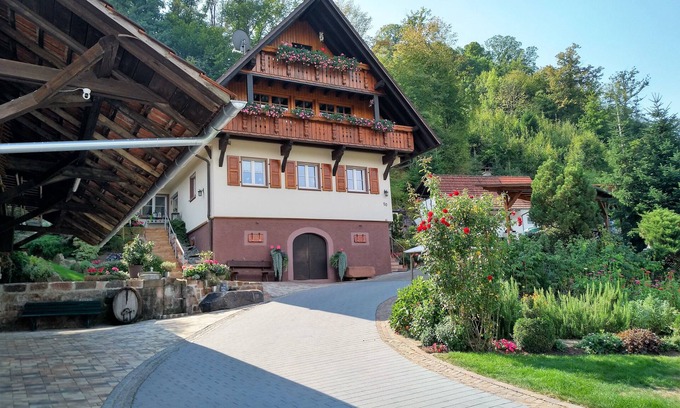 Gengenbach Apartment | Two apartments near the city in a quiet location