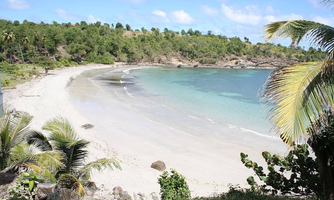 Crochu Hotel | Two Bays Beach Villa Apartment and Studios