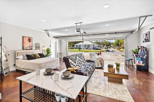 Gulf Breeze House | Two Beach Lofts for One Price