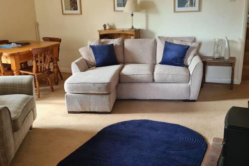 Grantham Apartment | Two Bed First Floor Apartment in Village location