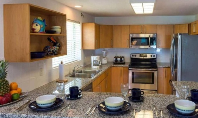 East End Hotel | Two Bed Room Condo at Wyndham