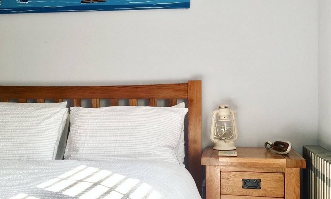 Whitstable Apartment | Two Bedroom Apartment - The Seaview Snug