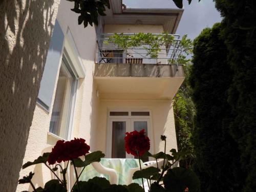 Balatonlelle Apartment | Two-Bedroom Apartment Balatonlelle near Lake 1