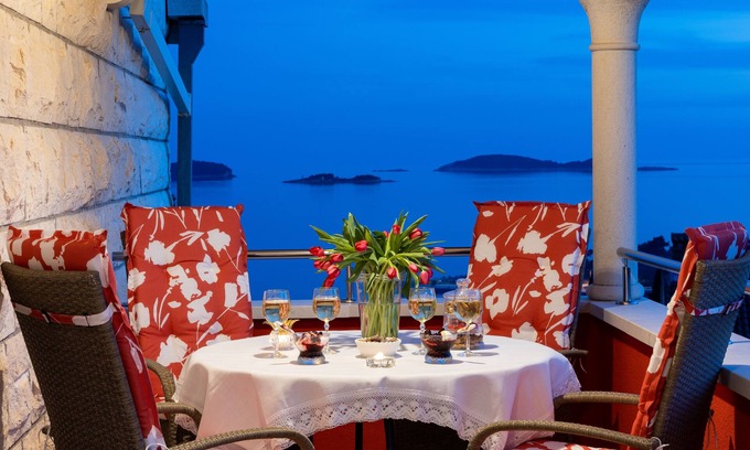 Brasina Apartment | Two bedroom apartment with terrace and sea view Mlini, Dubrovnik (A-8566-b)