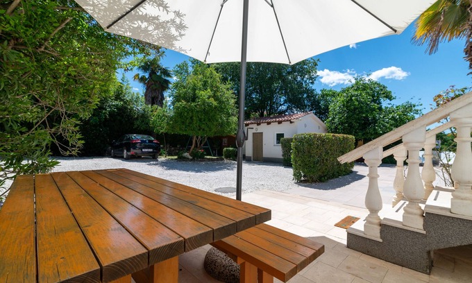 Cancini Apartment | Two bedroom apartment with terrace Cancini, Poreč (A-24335-a)