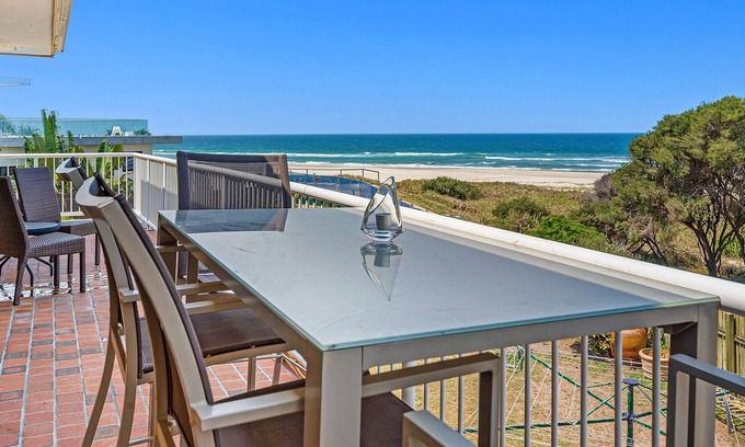 Tugun Apartment | Two Bedroom Beach Unit