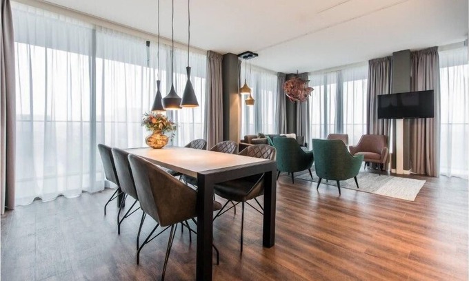 Amsterdam North Apartment | Two-bedroom Comfort (4 adults)