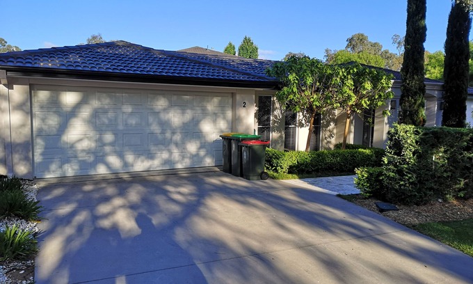 Campbell House | Two-bedroom duplex in central Canberra