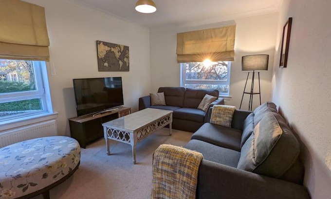 Bridge of Allan Apartment | Two bedroom flat in Bridge of Allan, Stirling