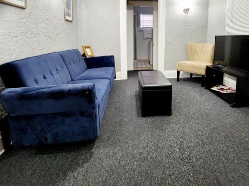 Lakeland Apartment | TWO BEDROOM HOME IN BEAUTIFUL DOWNTOWN LAKELAND