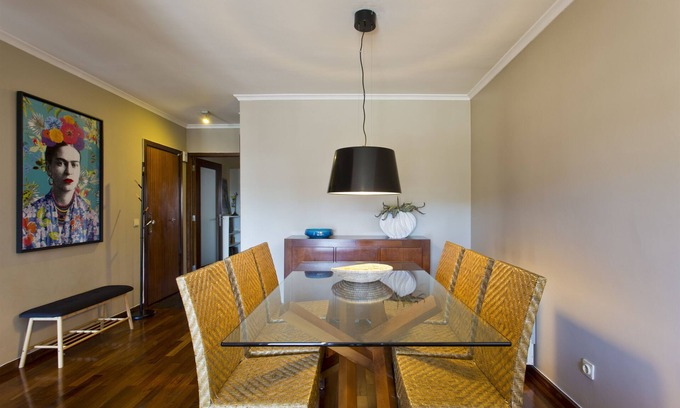 Centro / Baixa House | Two Bedroom Oporto Central Flat & Parking