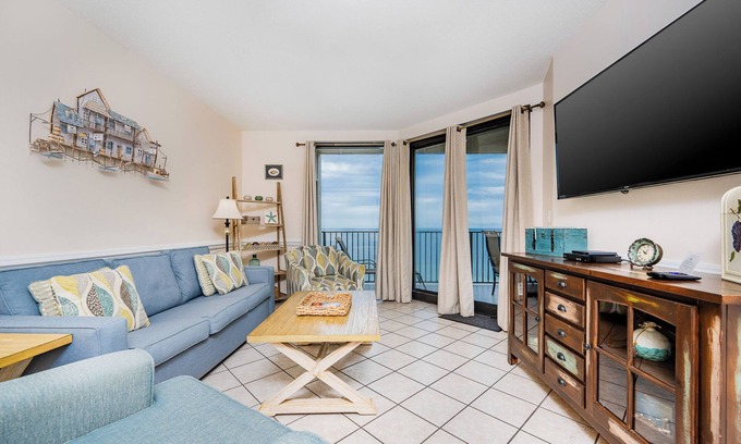 Orange Beach East Condo | Two Bedroom ~ Phoenix X ~ Walk to Flora-Bama! ~ 10th Floor