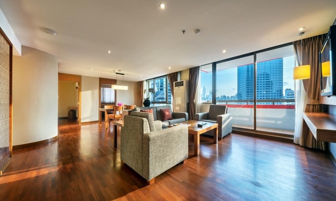 Embassy District Apartment | Two Bedroom Residence