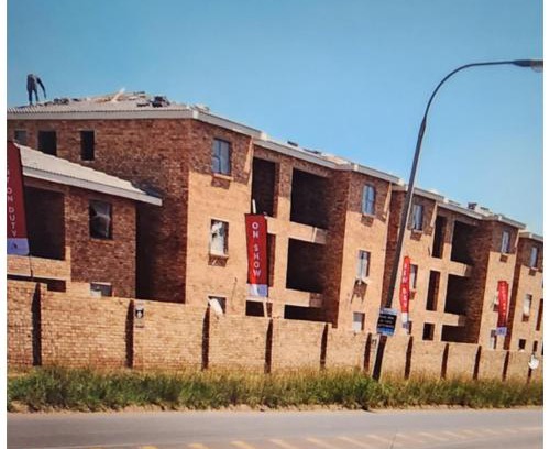 Alberton Apartment | Two Bedroom townhouse THE PINES ALBERTSDAL