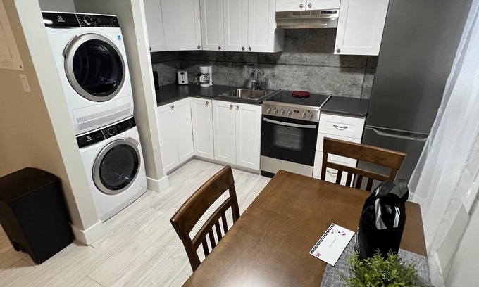 Rouyn-Noranda Apartment | Two bedrooms flat near Plage Kiwanis (Le Centre-Ville)