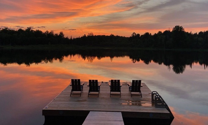 McKellar Cottage | Two-in-One Cottage w/ 777ft Waterfront - Pets✔️