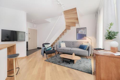 Krzyki Apartment | Two Level Apartment 2WATERS by Noclegi Renters