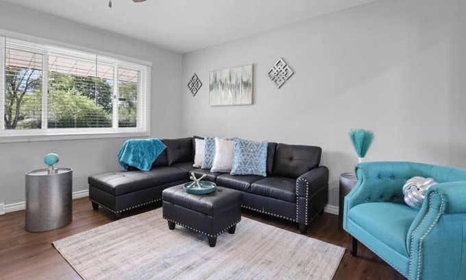 Glendale Heights House | Two Level Charmer, Entire Home, Newly Renovated