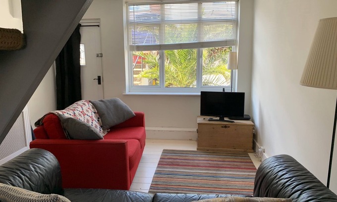 Whitstable Cottage | Two minutes from beach. Cosy pet-friendly cottage in cool location with garden.
