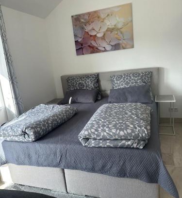Aubing-Sud Apartment | Two-room apartment near S8 station - Direct from Airport connection