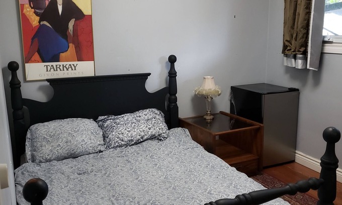 Durham Region House | Two-storey bungalow near Lake Ontario with shower pool and castle playhouse.