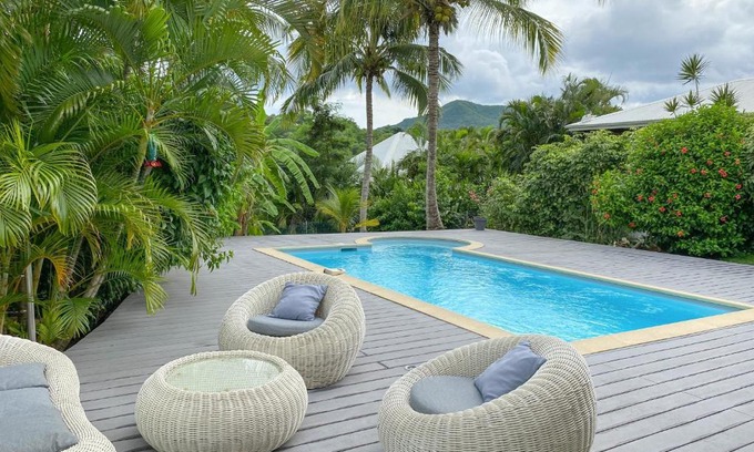 Le Diamant House | Ty Free Dom - Maison climatisée avec piscine chauffée
