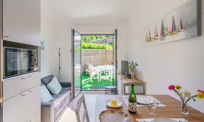 Ploeven House | Ty Koad - maison avec grande terrasse