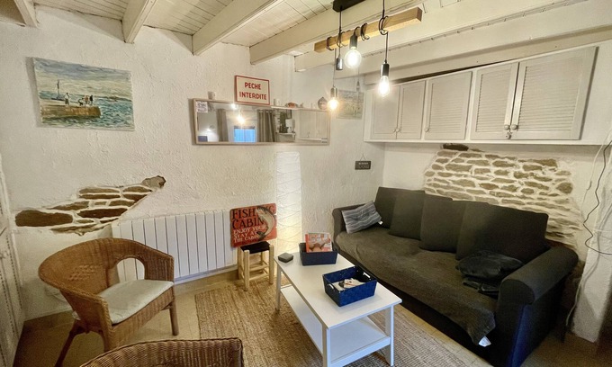 Quiberon House | Ty Laouen, Peaceful fisherman's cottage, close to the beach, WIFI