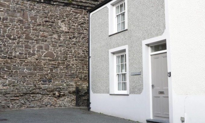 Conwy House | Ty Potiwr