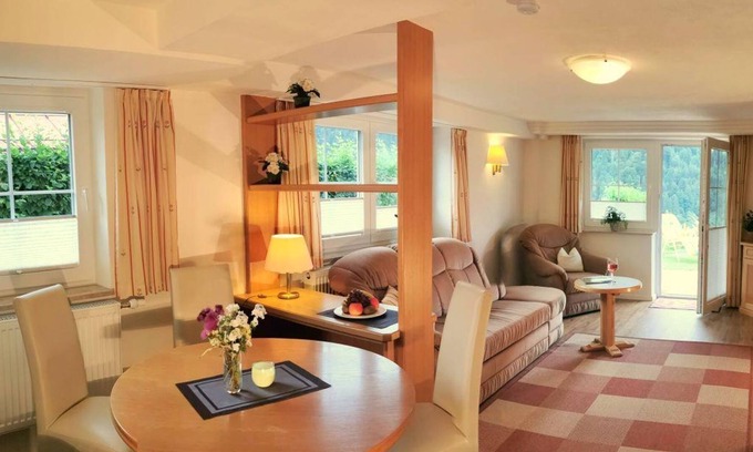 Hirschegg Apartment | TYPE W2 "plus" Ferienwhg./1 bedroom shower / WC - Vier Jahreszeiten - Familie Schuster