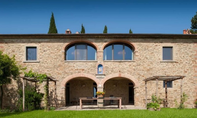 Arezzo Villa | Typical Leopoldine stone villa, set in a hilly and panoramic position. High standard equipment, Wi-F