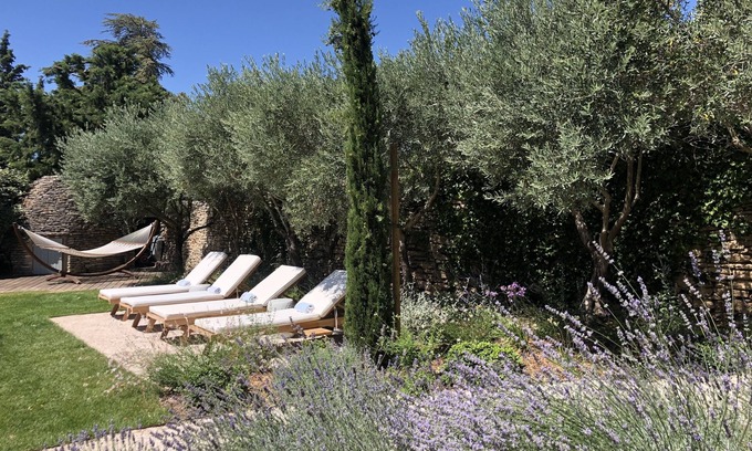 Gordes Villa | Typical Provencal Villa in Gordes village center with garden, parking and pool.