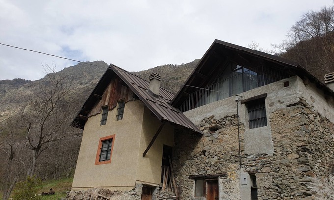 Bagni di Vinadio Cabin | Typical renovated alpine hut.